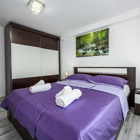 Holiday home Beautiful In Savicenta With Sauna *