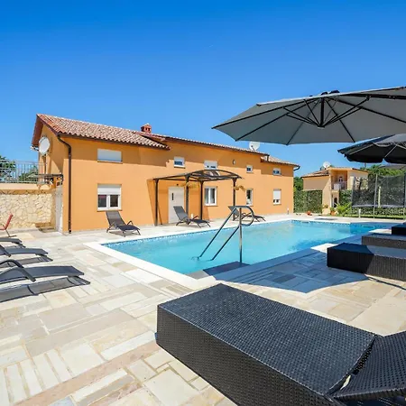 Beautiful In Savicenta With Sauna Holiday home Cukrici